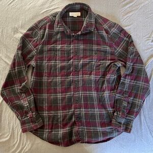 Aeropostale Mens Flannel Shirt Small Red Black Plaid Button‎ Down Long Sleeve